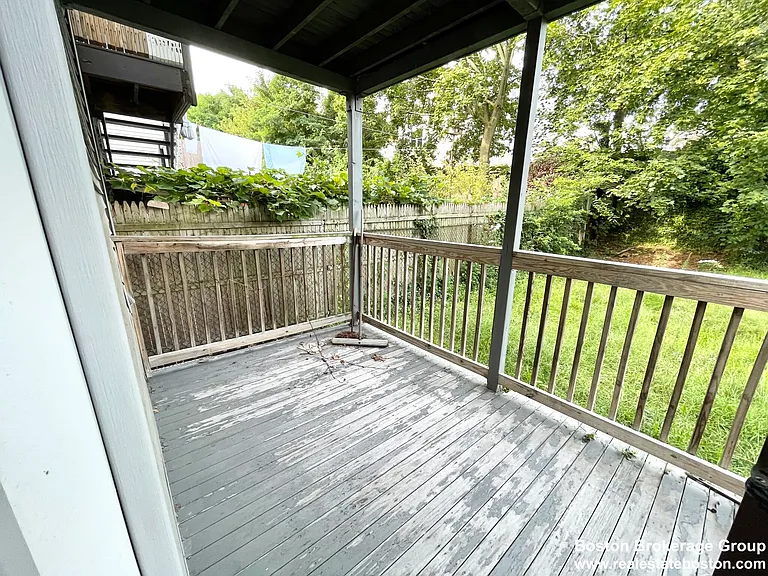 122 Buttonwood St #1 — Photo 6