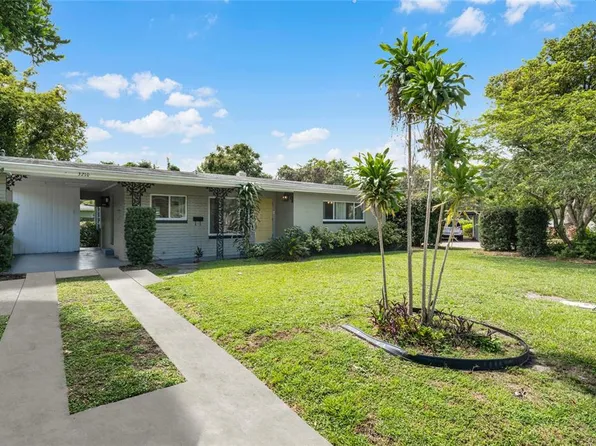 3210 PICKFAIR STREET, ORLANDO, FL 32803
