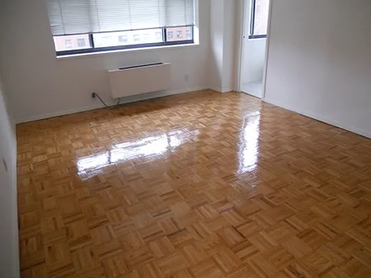 Rented by Realty Operations Group | media 11