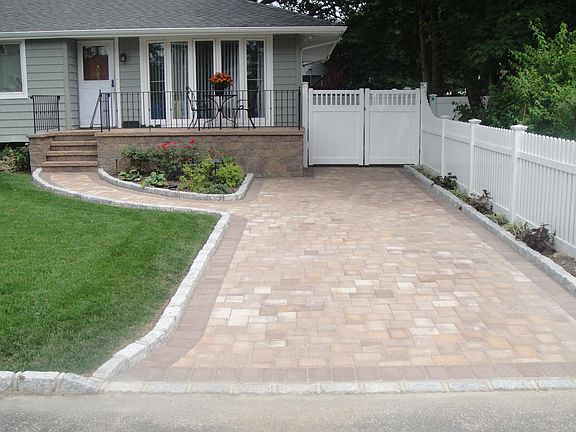 4th image of 285 W 3rd St