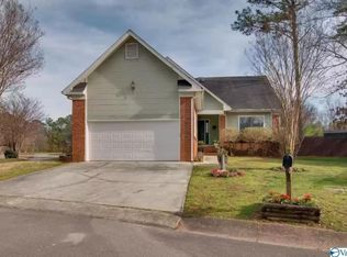 101 Philadelphia Dr, Madison, AL 35758