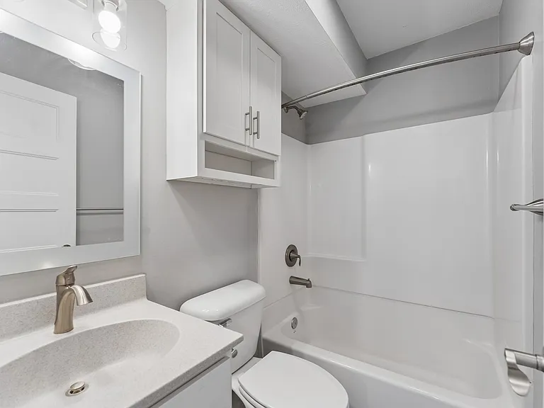 4702 Wakeley St #4 — Photo 20