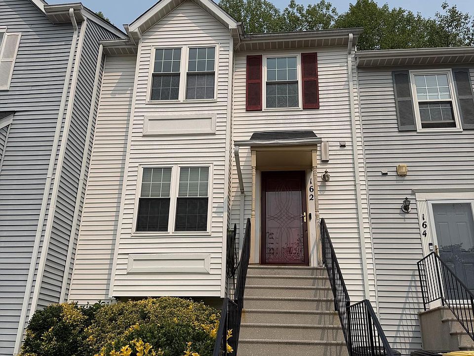 1st image of 162 Azalea Ct #24-4