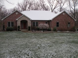 8108 Bluebell Ln, Waterloo, IL 62298