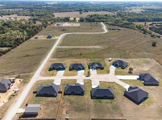 2213 E Cover Ln, Stillwater, OK 74074