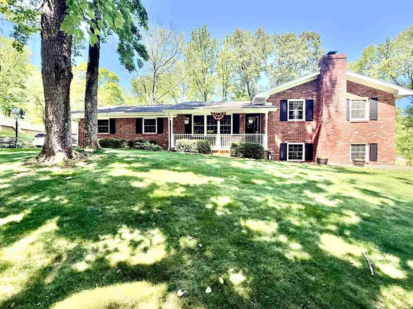1900 Schlensker Rd, Evansville, IN 47725