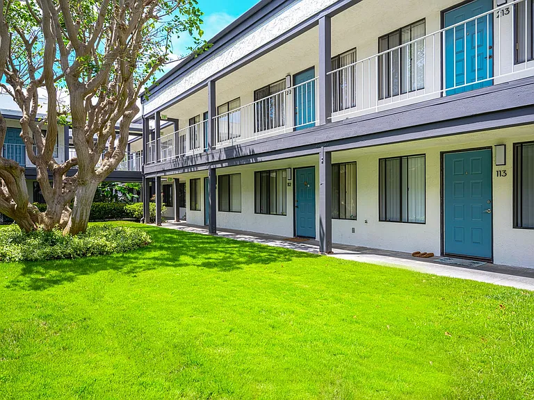 Silverado Apartments - A 55+ Community — Photo 16