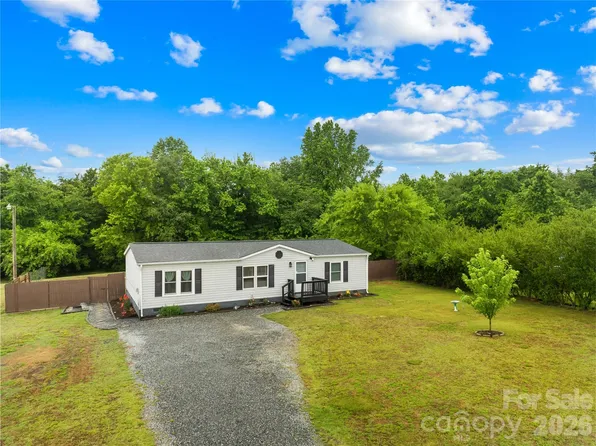 139 Gayle Dr, Troutman, NC 28166