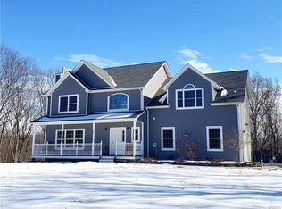 26 Sofia Ct, Wallkill, NY 12589