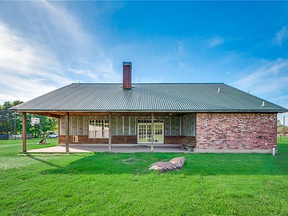 4th image of 244 Chrestman Ln