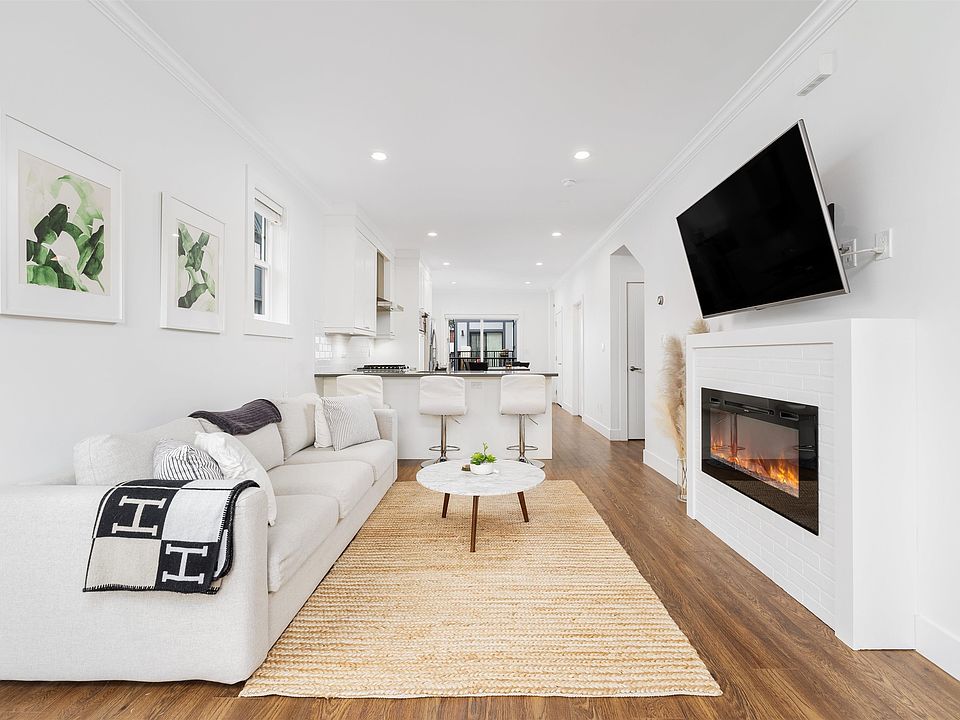 1st image of 16361 23a Ave #18