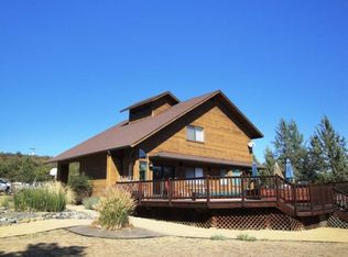 5620 Schulmeyer Rd, Yreka, CA 96097