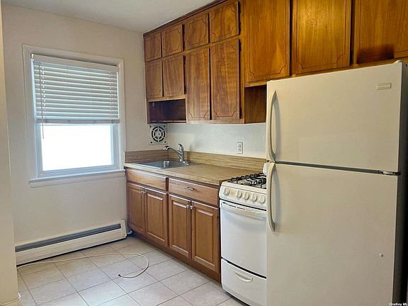 3rd image of 59 Roosevelt Blvd #C2