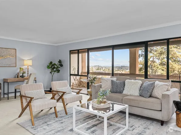 2929 76th Avenue SE #511, Mercer Island, WA 98040