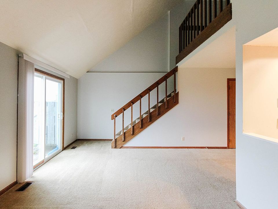 Lynnwood Apartments 22156 Maple Ct Woodburn IN Zillow