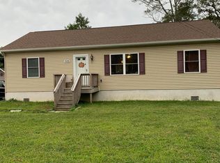 526 E Arverne Ave, Ocean Gate, NJ