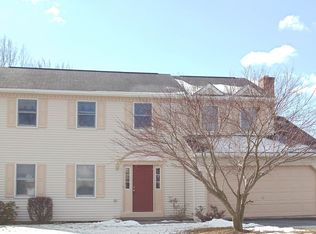 860 Leesport Ave, Leesport, PA 19533