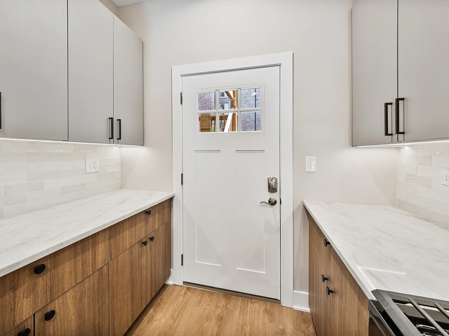 Broadway Cuyler Apartments — Photo 3