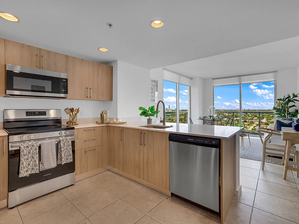 Pier 19 Residences and Marina