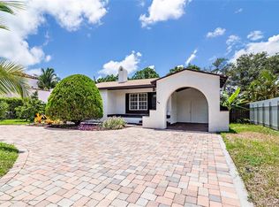 934 Paseo Andorra, West Palm Beach, FL 33405