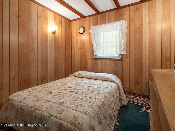 9th image of 404 Posson Hill Road
