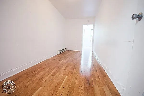 Rented by MySpaceNYC | media 24