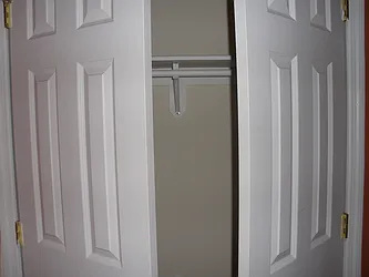 Rented by Elinor Taasa, LREB