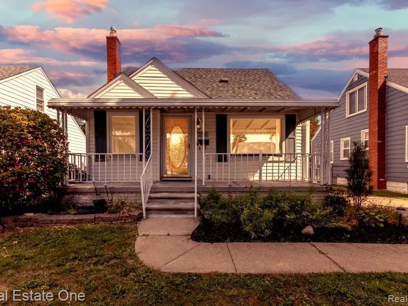 3847 Huron St, Dearborn, MI 48124