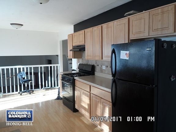 3rd image of 1030 Monterey Ct