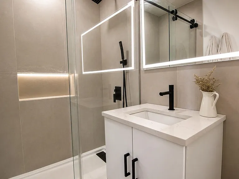 208 Willow Ave #201 — Photo 15