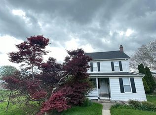 1734 Newport Ave, Northampton, PA 18067