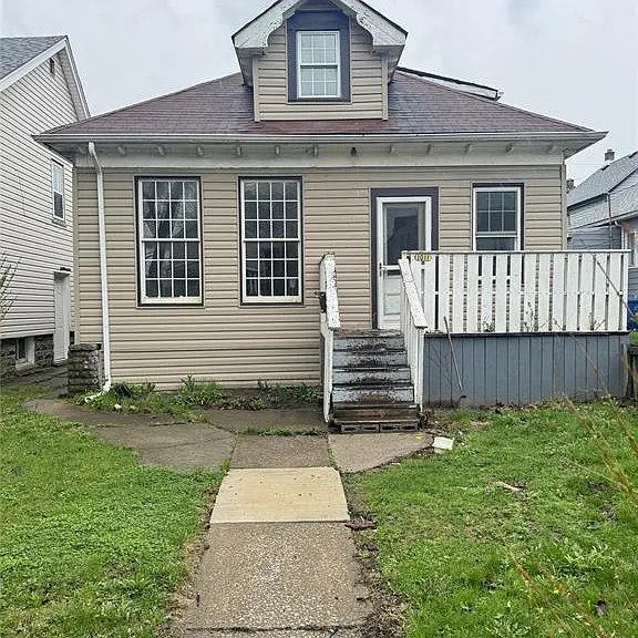 1011 Windsor Ave — Photo 1