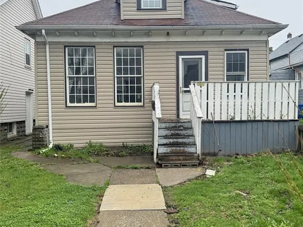 1011 Windsor Ave, Windsor, ON N9A 1K3