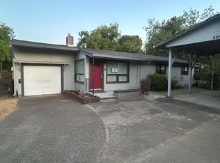 2258 Park Marina Dr, Redding, CA 96001