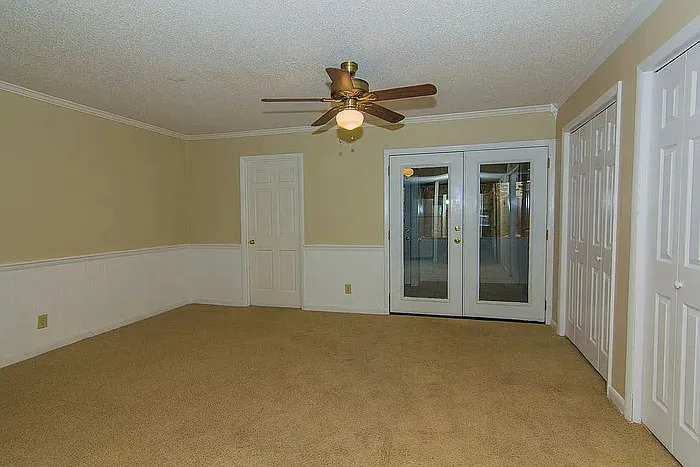 128 Jefferson Pl #128 — Photo 2