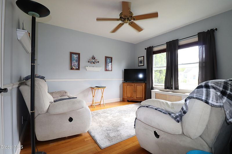 5th image of 1246 Paul Avenue