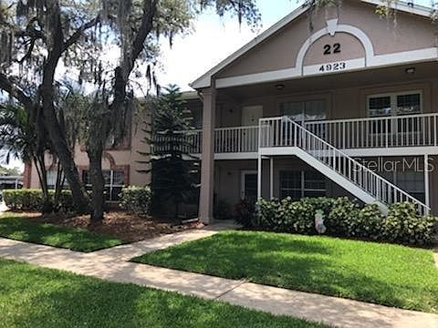 1st image of 4923 Sunnybrook Dr Unit 11