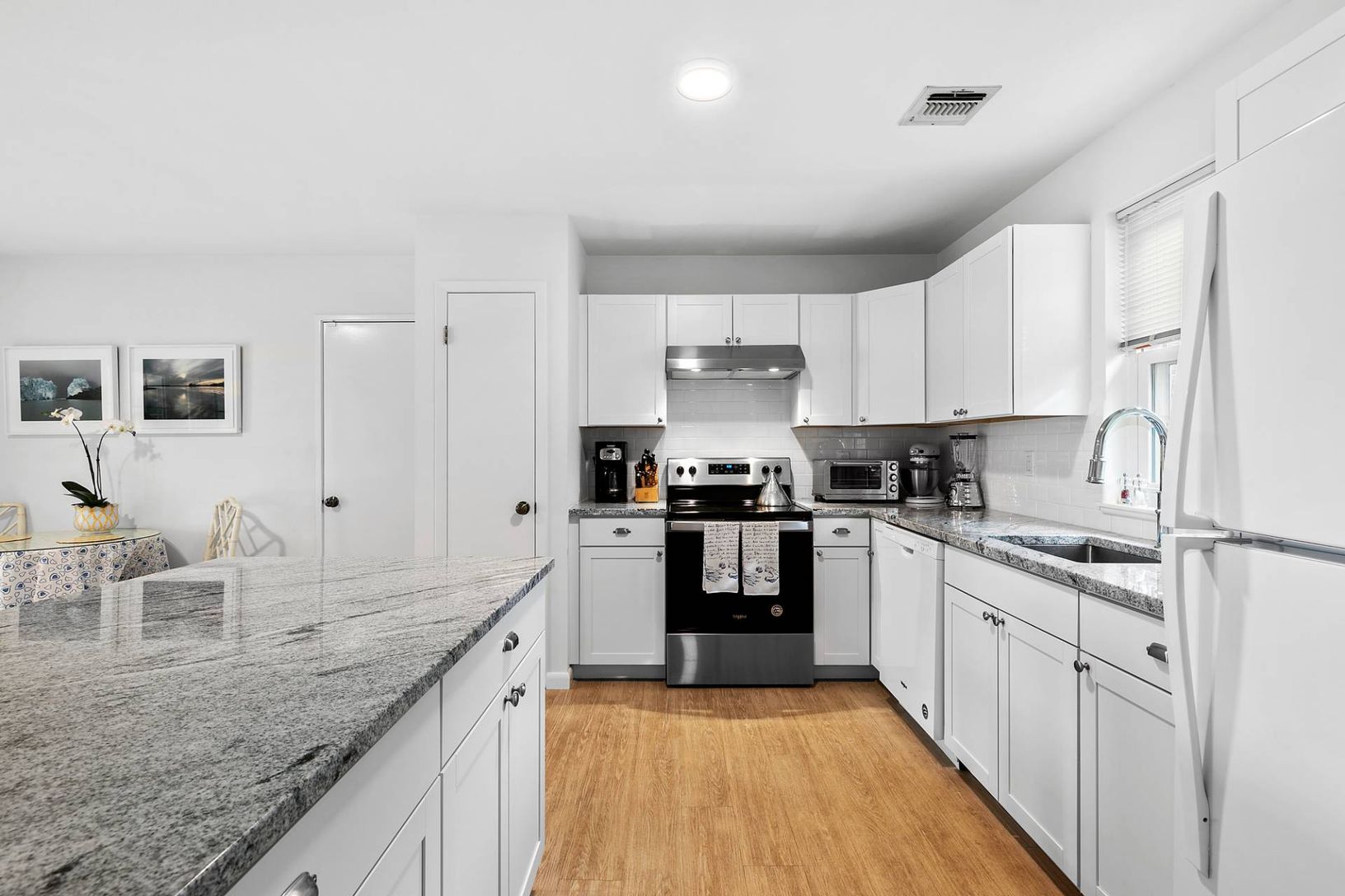  Renovated kitchen
