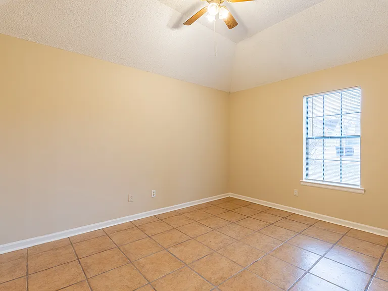 10152 Yates Dr — Photo 14