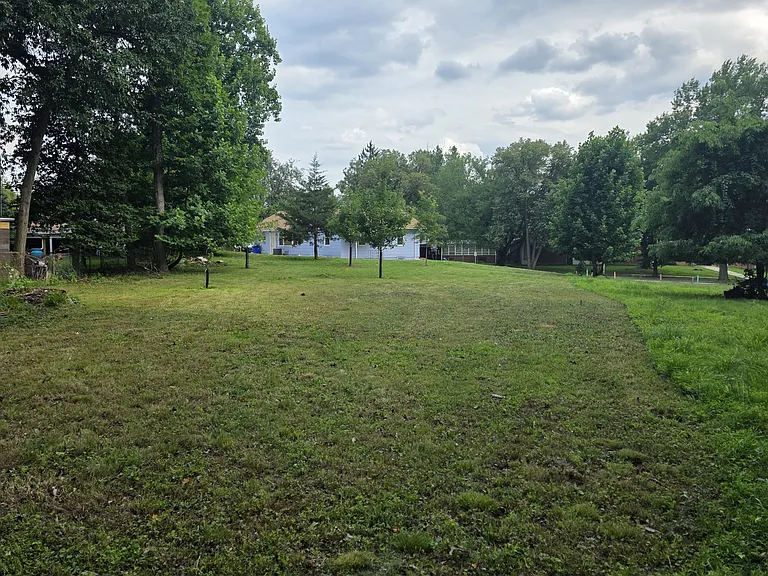 4915 Macon Rd — Photo 5