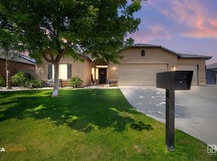 212 Woodlands Meadow Ct, Bakersfield, CA 93308