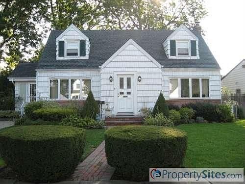 1st image of 117 Diamond Ave