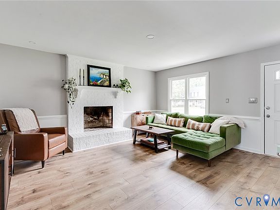 3rd image of 9815 Brenspark Rd