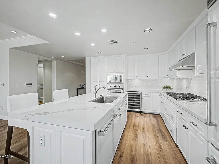 7175 E Camelback Rd #309 — Photo 21