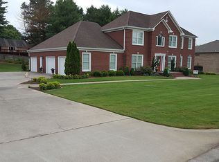 9177 Turtle Point Dr, Killen, AL 35645