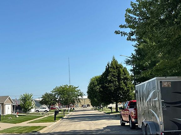 5th image of 206 S Q Ave
