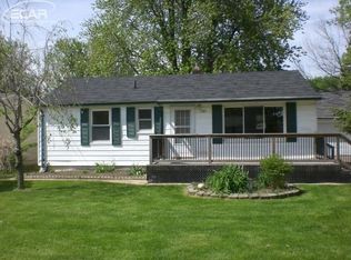7081 Schoolcraft Dr, Davison, MI 48423