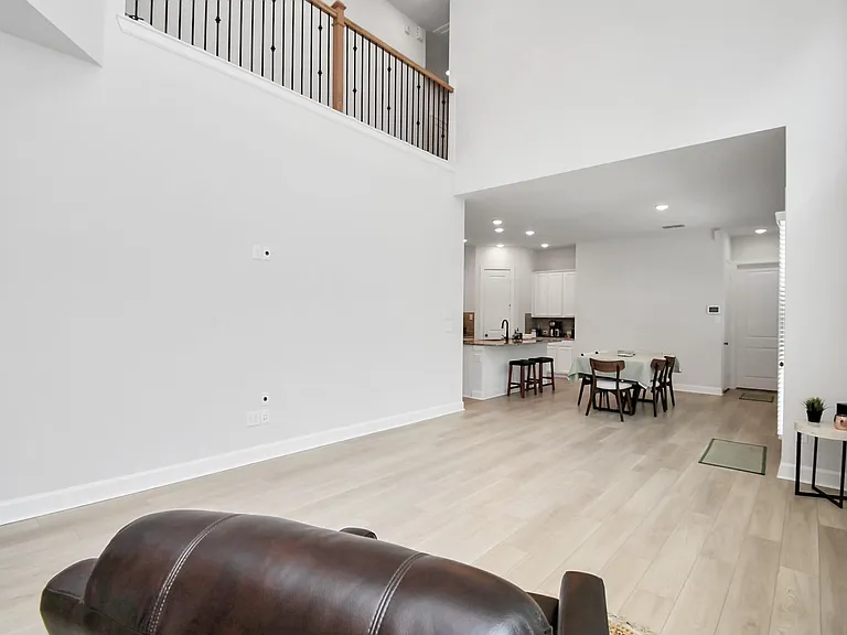 1538 Park Path Dr — Photo 12