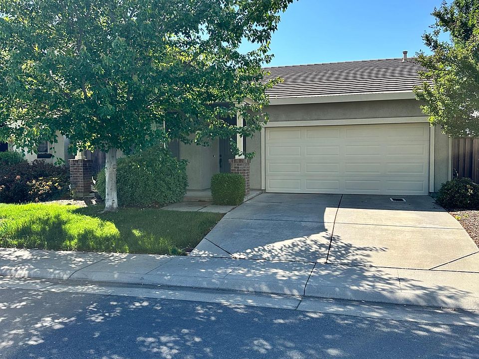 1st image of 301 Indian Runner Ct