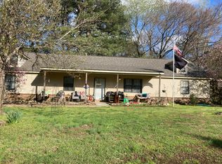 975 Fawn Rd, Oakland, TN 38060